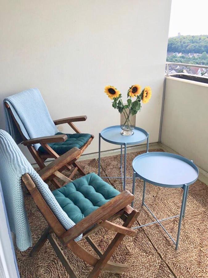 Grosses Appartement Mit Aussichtsbalkon Ludwigsburg Eksteriør bilde