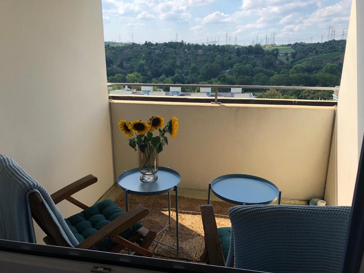 Grosses Appartement Mit Aussichtsbalkon Ludwigsburg Eksteriør bilde